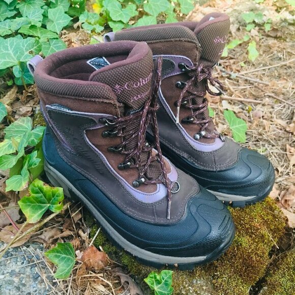 Columbia Thinsulate Omni Tech Waterproof Bugaboot hiking boots Size 9.5 - Picture 1 of 5